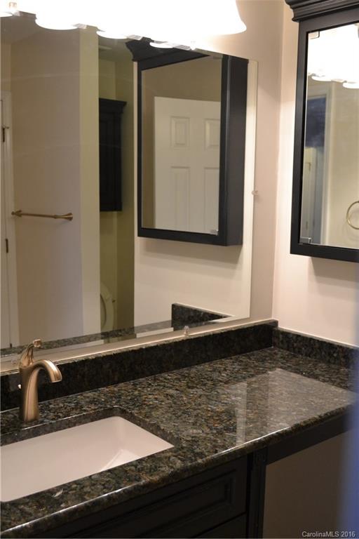 308 Queens Road, Unit 26 Charlotte, NC 28204 - Photo 14 of 18 Gallery Image 14