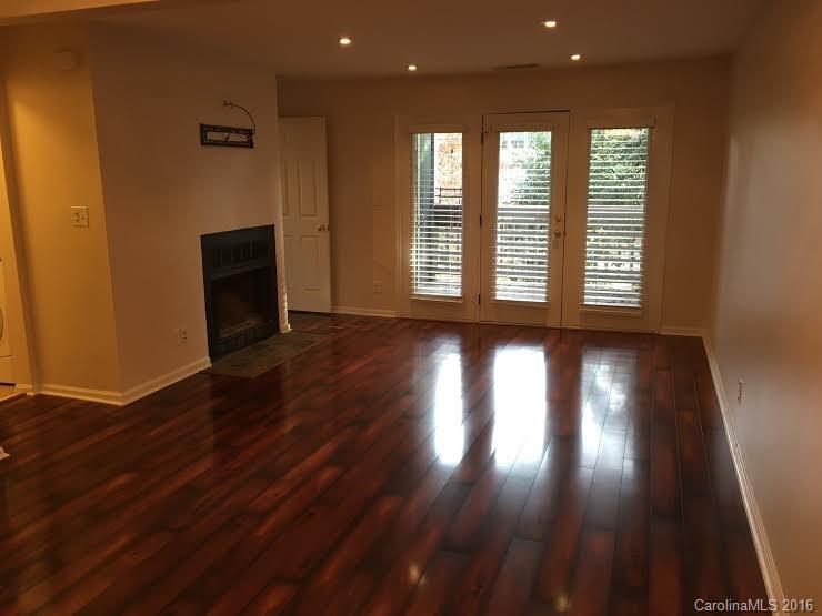308 Queens Road, Unit 26 Charlotte, NC 28204 - Photo 3 of 18 Gallery Image 3