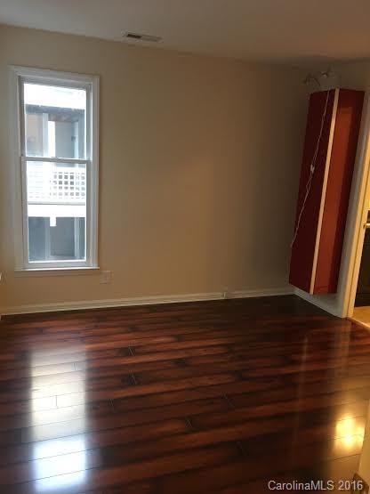 308 Queens Road, Unit 26 Charlotte, NC 28204 - Photo 7 of 18 Gallery Image 7