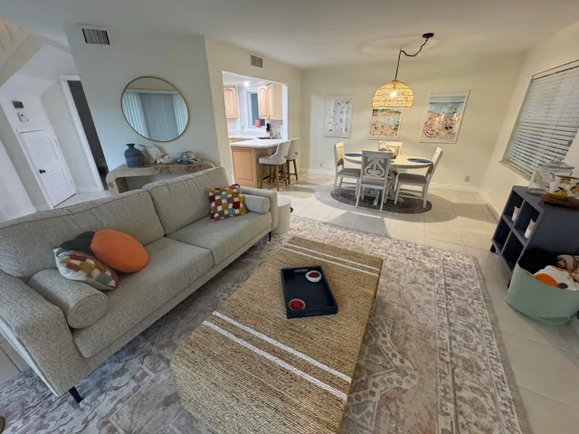 $4,500 | 176 Seabreeze Circle, Jupiter, FL 33477