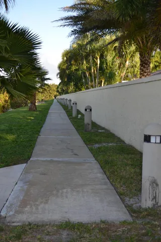 $4,500 | 176 Seabreeze Circle, Jupiter, FL 33477