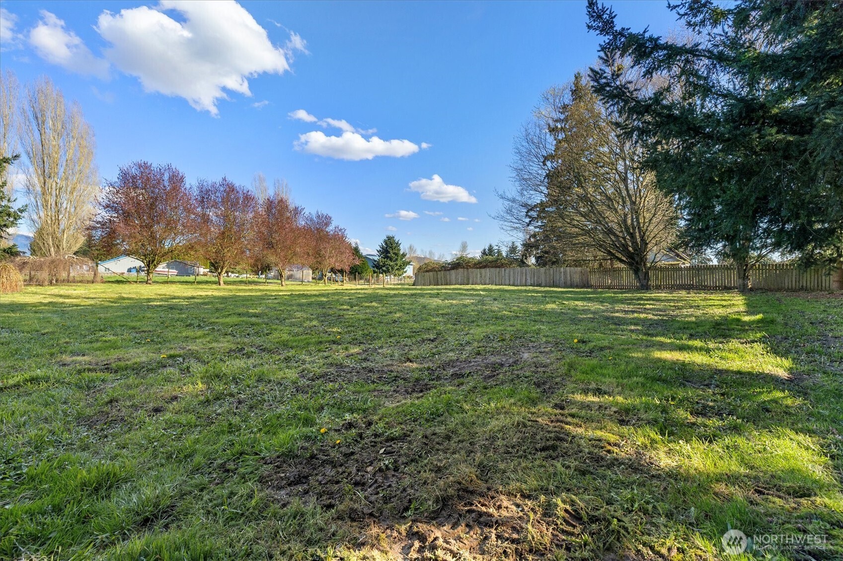 17771 Dunbar Road Mount Vernon, WA 98273 - Photo 33 of 38 a view of a green field