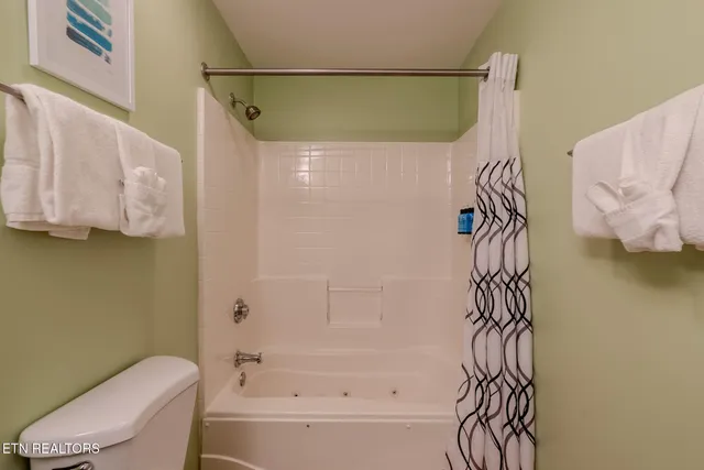 $219,000 | 225 Collier Drive, Unit 2212, Sevierville, TN 37862