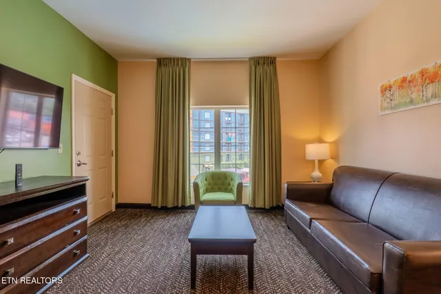 $219,000 | 225 Collier Drive, Unit 2212, Sevierville, TN 37862