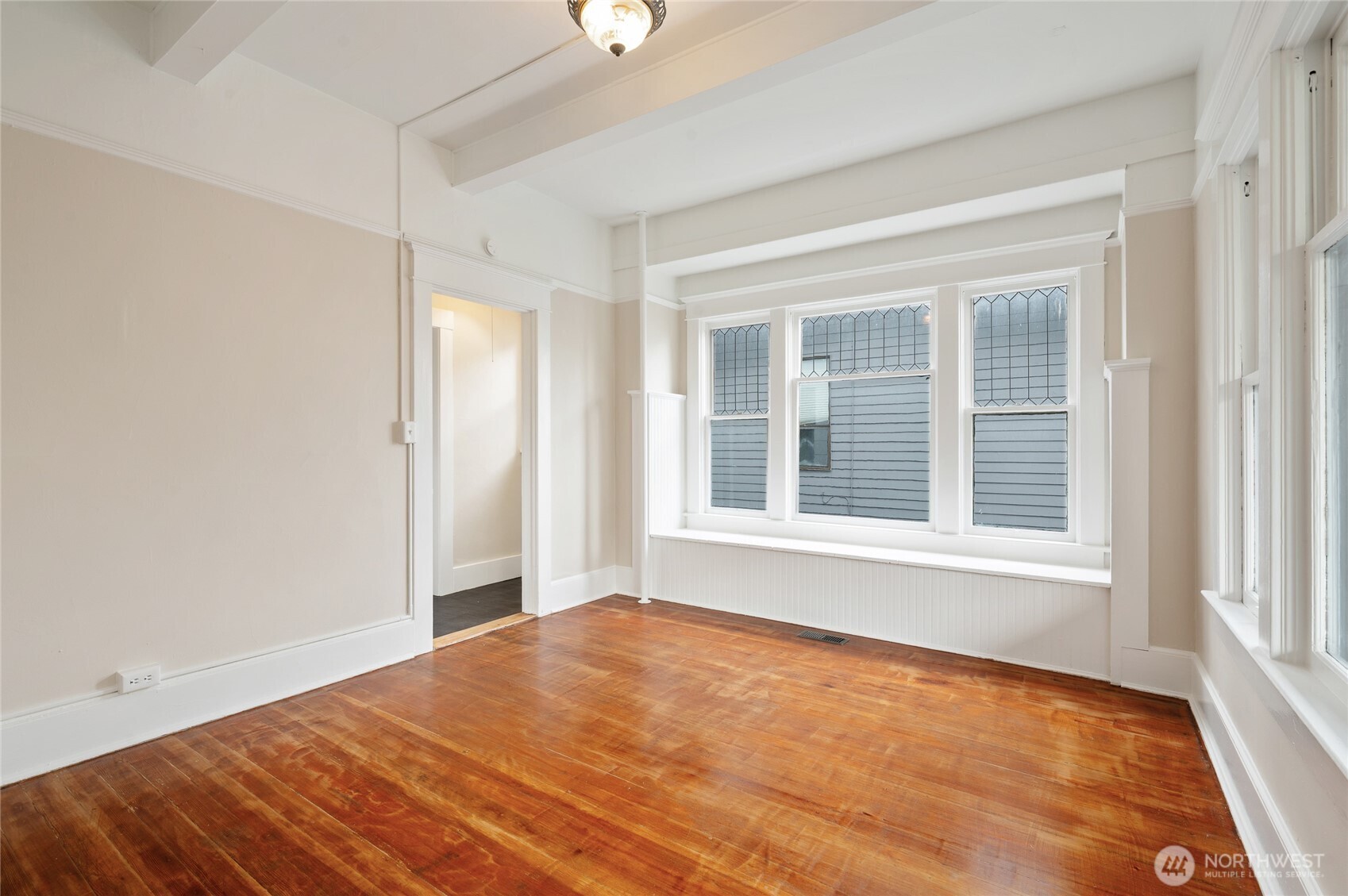 1425 Palm Avenue Southwest Seattle, WA 98116 - Photo 21 of 23 a view of an empty room with a window