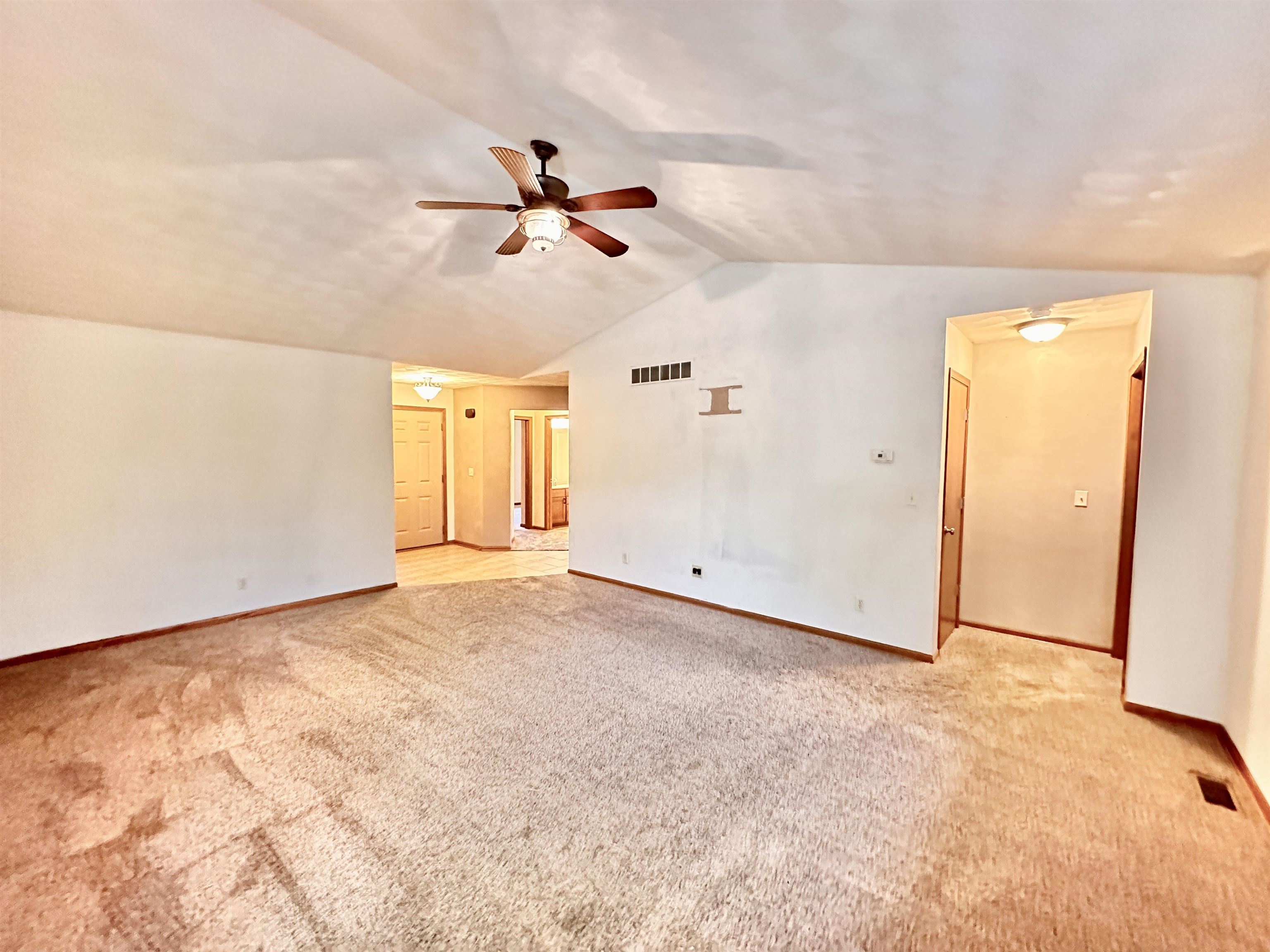 713 North Alpine Road Rockford, IL 61107 - Photo 12 of 40 Gallery Image 12