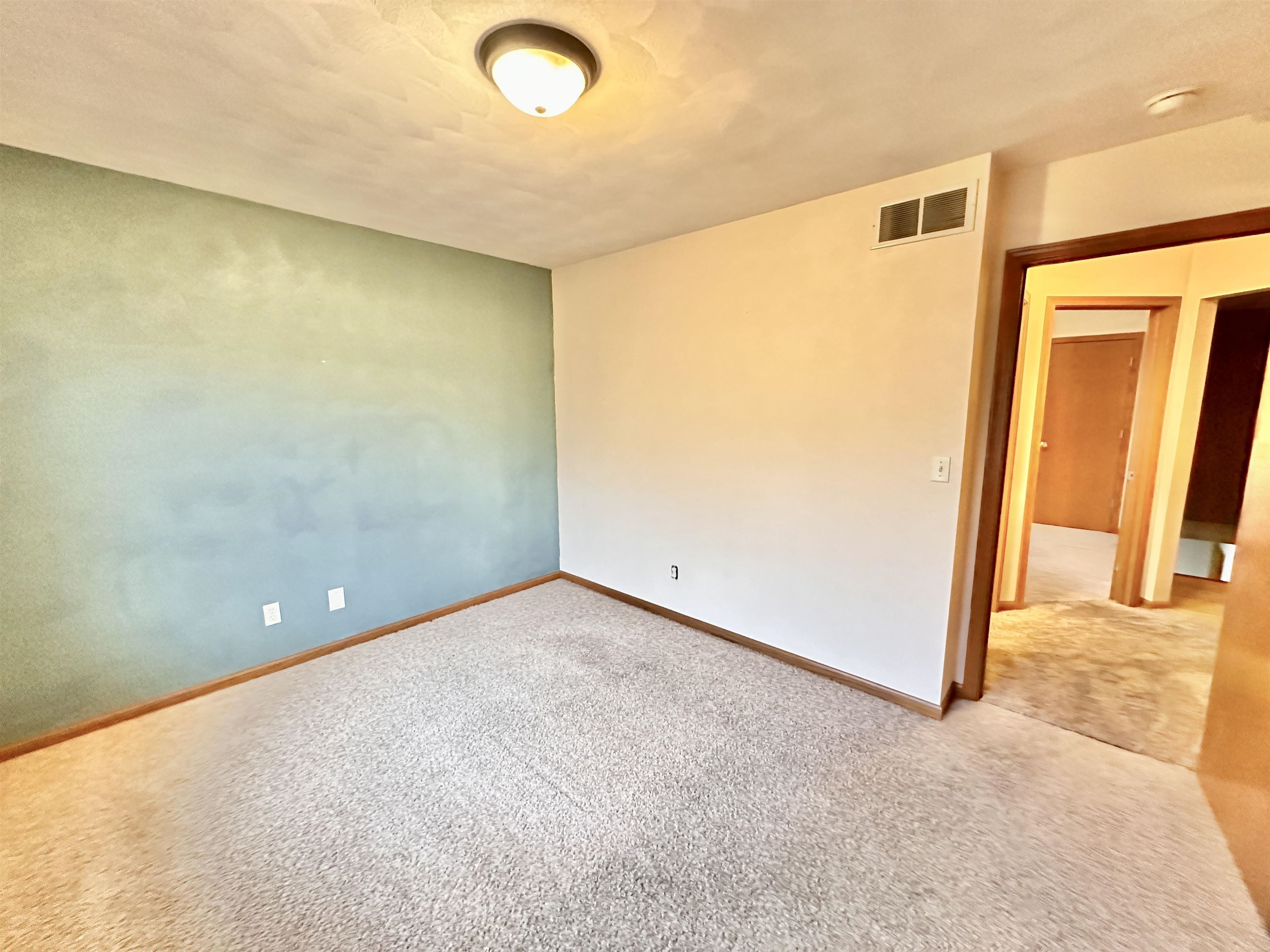713 North Alpine Road Rockford, IL 61107 - Photo 22 of 40 Gallery Image 22