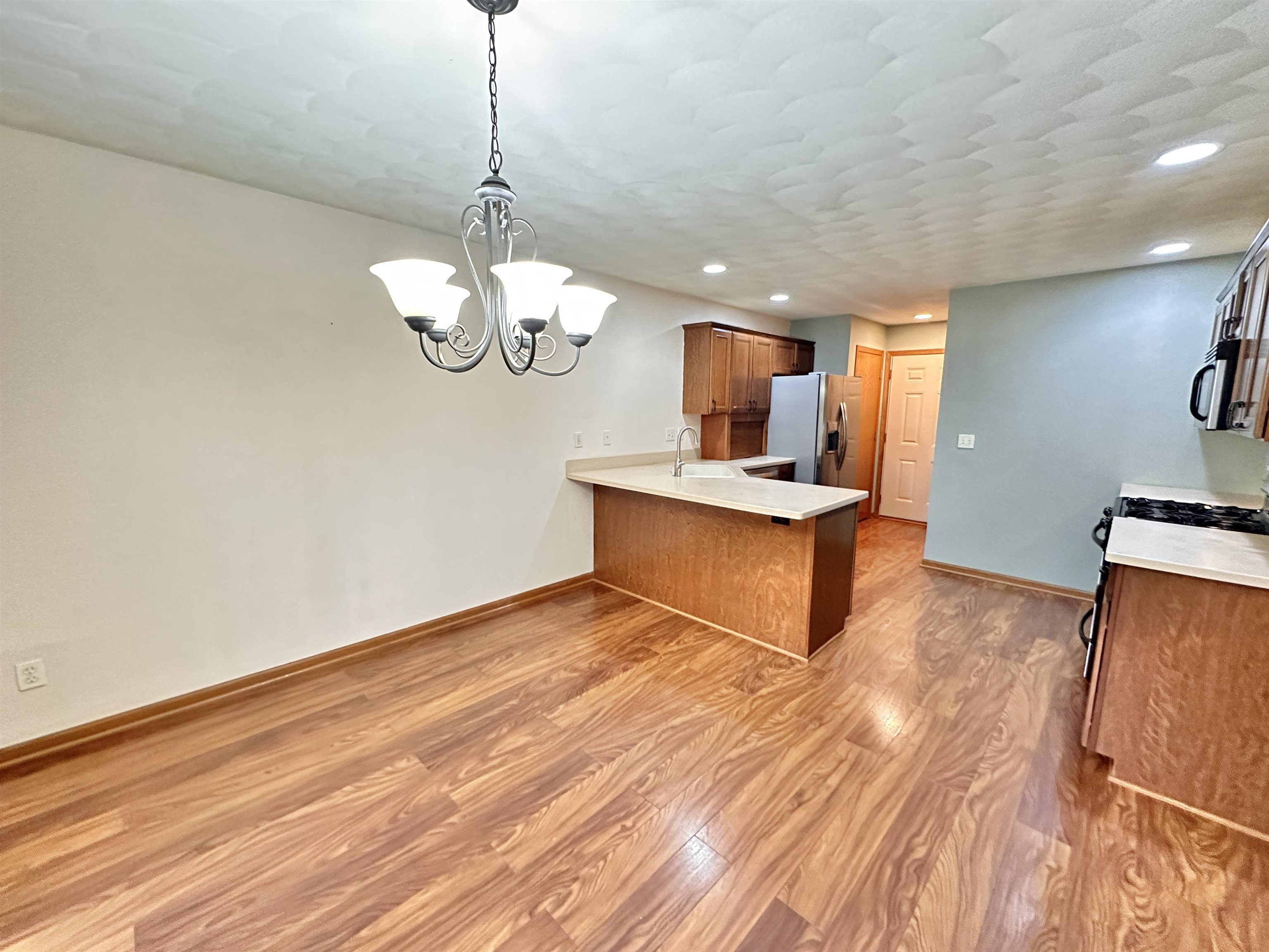 713 North Alpine Road Rockford, IL 61107 - Photo 9 of 40 Gallery Image 9