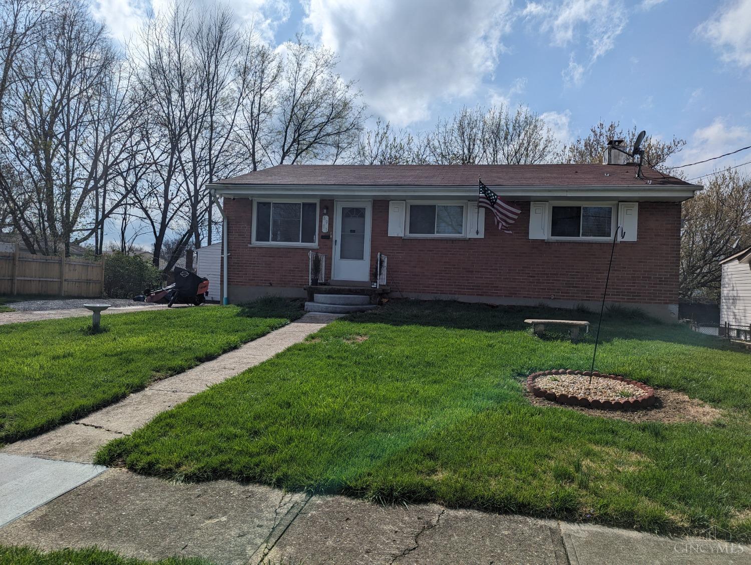 6911 Rutherford Court Cincinnati, OH 45239 - Photo 1 of 16