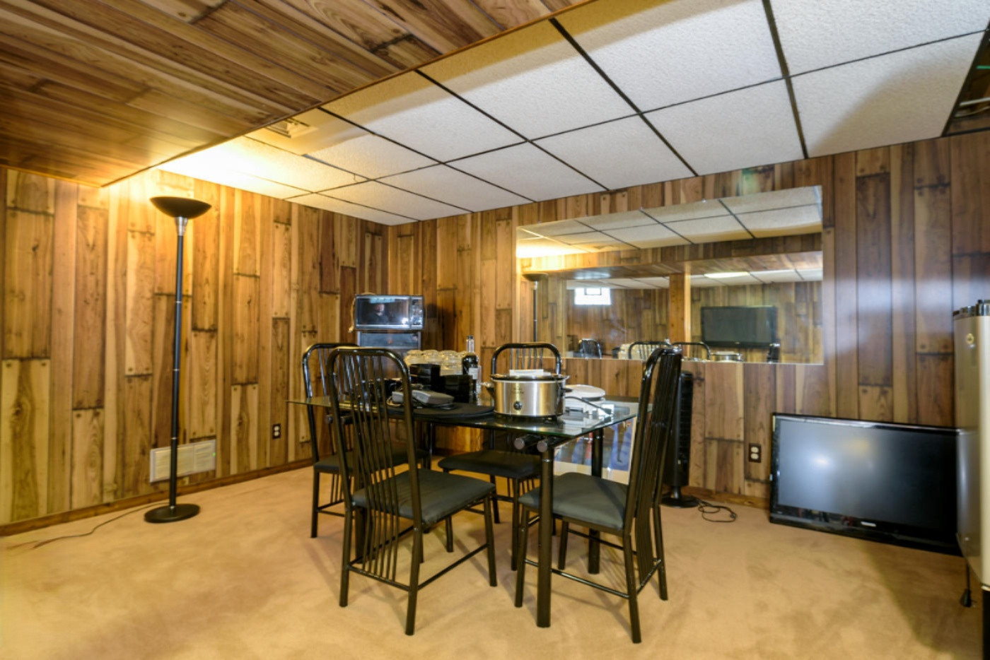 2522 Nichols Road Kalamazoo, MI 49004 - Photo 12 of 22 Nichols_Rd_2522_Kalamazoo_49004-Interior