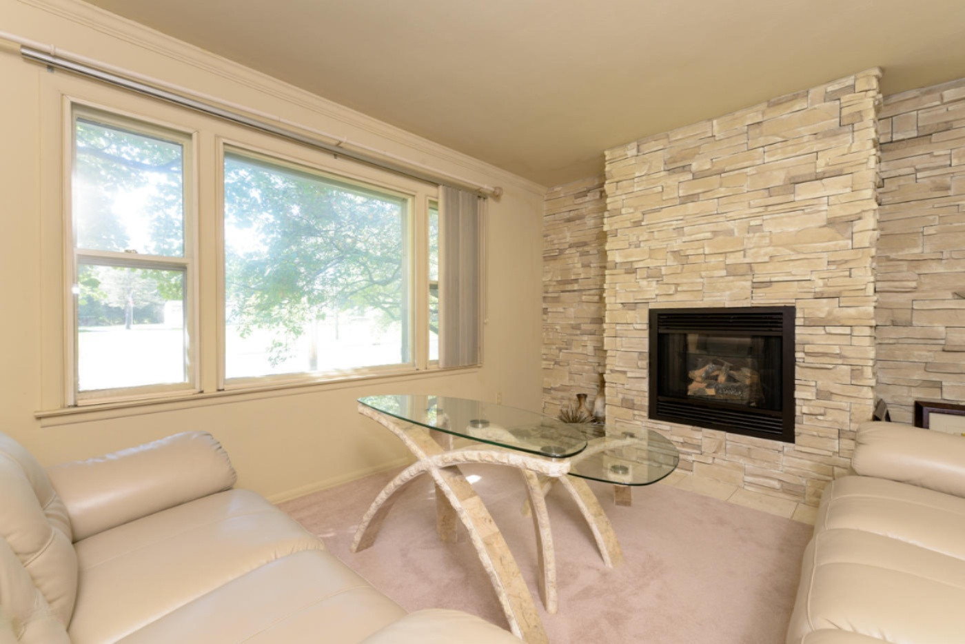 2522 Nichols Road Kalamazoo, MI 49004 - Photo 5 of 22 Nichols_Rd_2522_Kalamazoo_49004-Interior