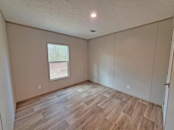 $189,900 | 1014 Hull Lane, Williston, SC 29853