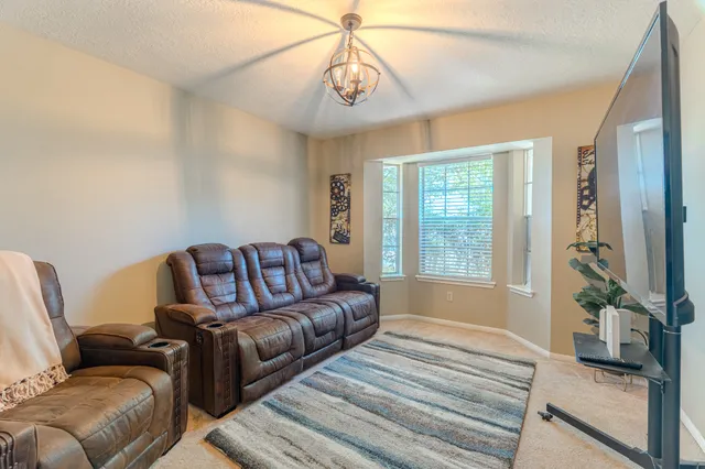 $2,850 | 13417 Bunker Hill Drive, Willis, TX 77318