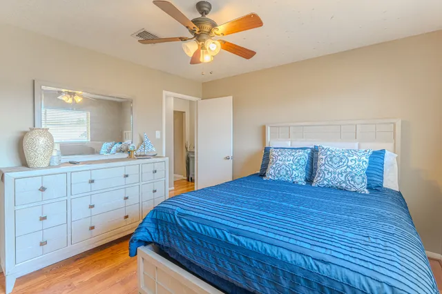 $2,850 | 13417 Bunker Hill Drive, Willis, TX 77318