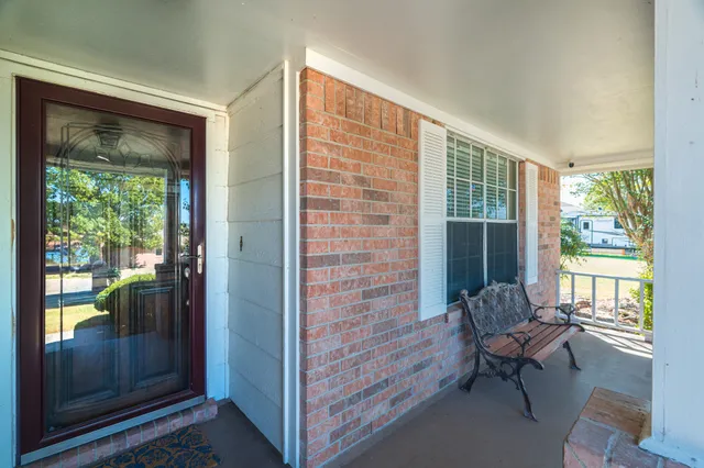 $2,850 | 13417 Bunker Hill Drive, Willis, TX 77318