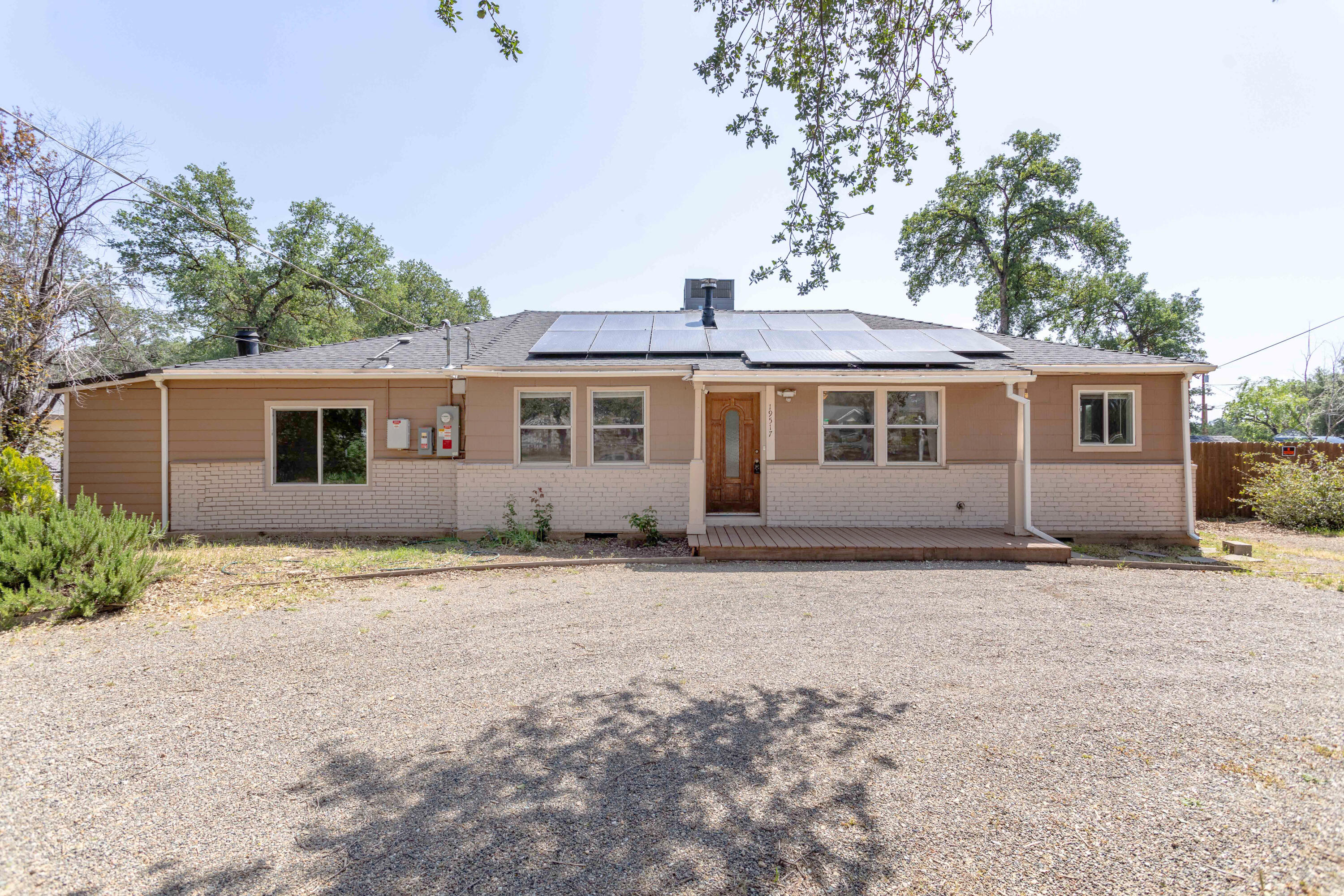 19517 Gas Point Road Cottonwood, CA 96022 - Photo 3 of 32 254A7293