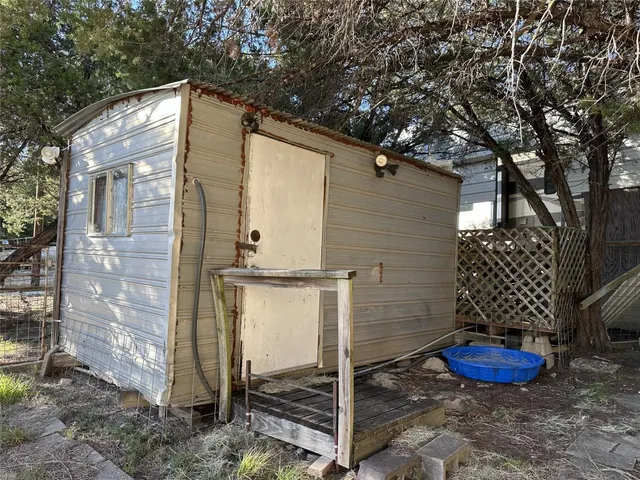 $1,250,000 | 16458 Farm To Market Road 2484, Salado, TX 76571