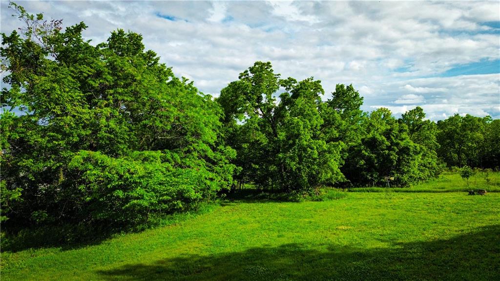 30 Antelope Road Mound City, KS 66056 - Photo 3 of 16