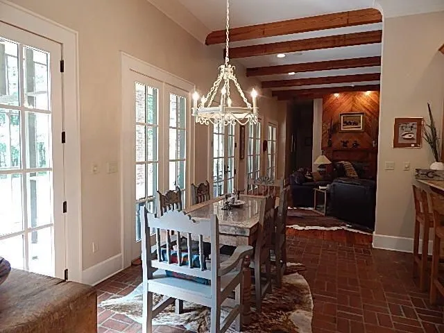 $650,000 | 64 River Road, Columbia, MS 39429