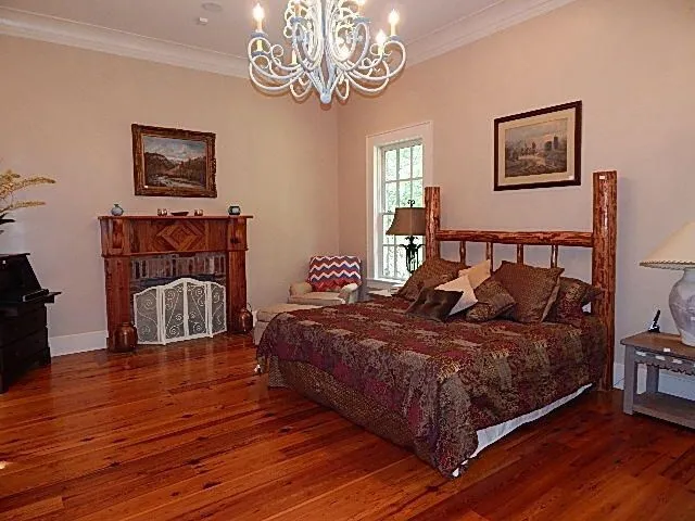 $650,000 | 64 River Road, Columbia, MS 39429