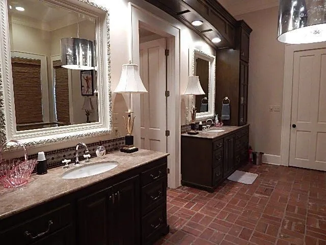 $650,000 | 64 River Road, Columbia, MS 39429