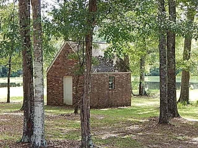 $650,000 | 64 River Road, Columbia, MS 39429