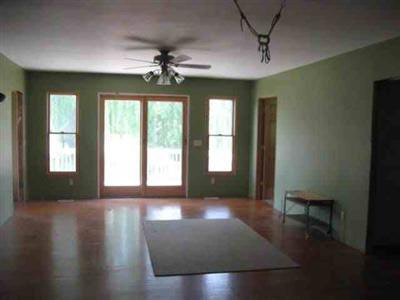10115 Elms Road Montrose, MI 48457 - Photo 3 of 9 20223090-2.JPG