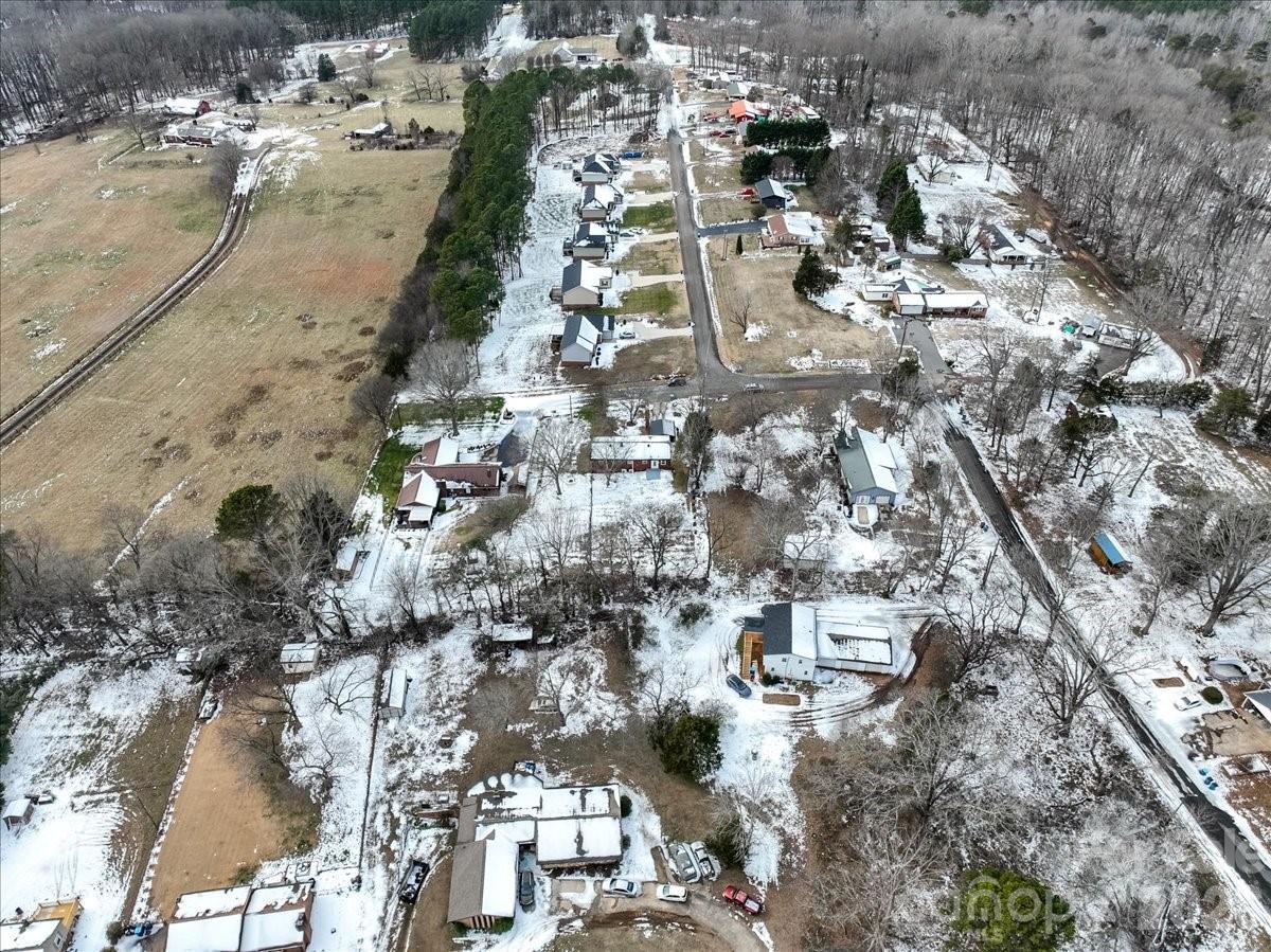 2563 Marble Street Newton, NC 28658 - Photo 38 of 40 an aerial view of residential houses with outdoor space