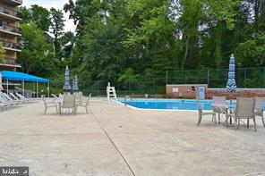 1900 Lyttonsville Road, Unit 1103 Silver Spring, MD 20910 - Photo 23 of 24
