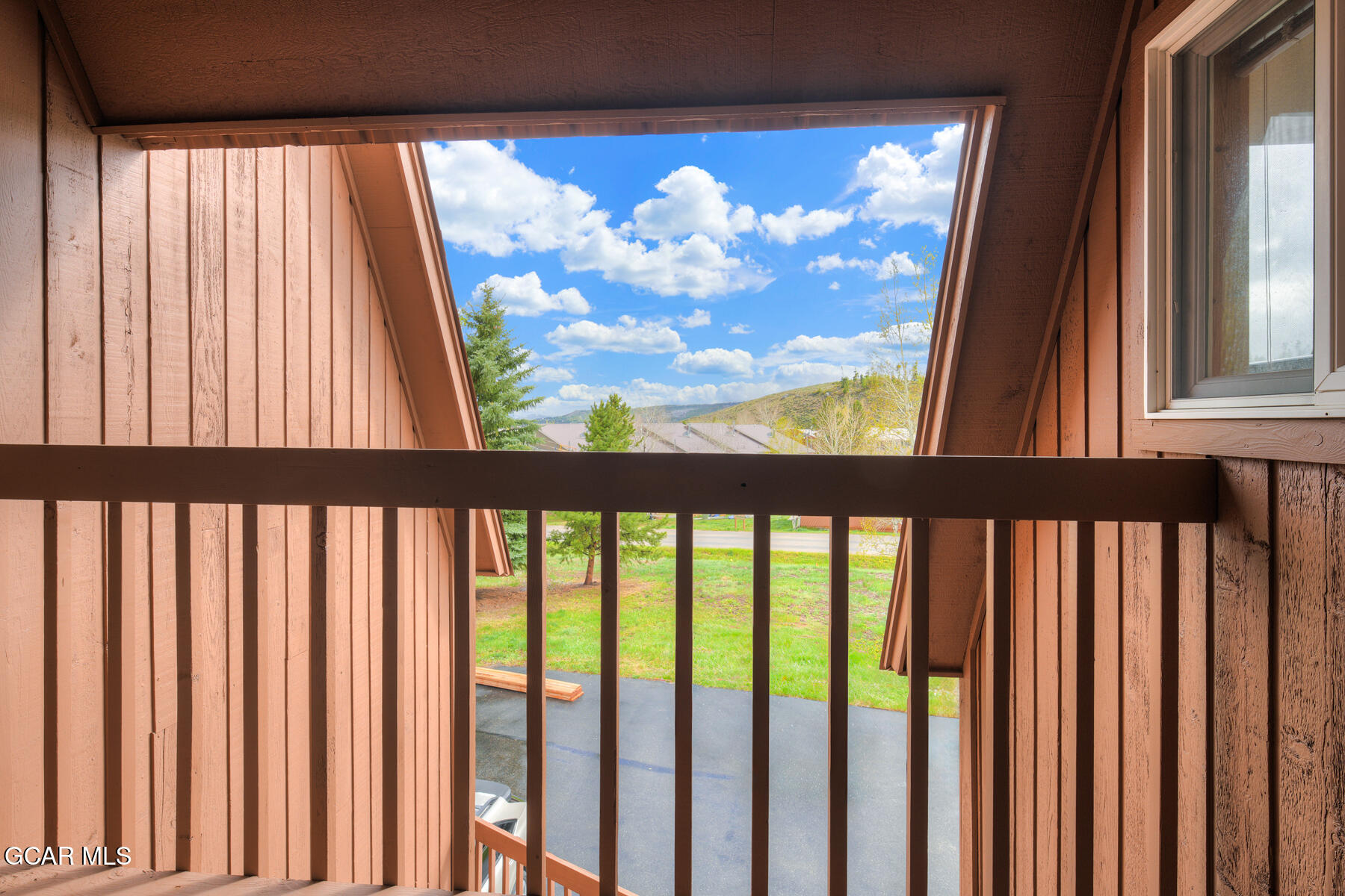 372 Gcr 442 2 Road, Unit 2 Grand Lake, CO 80447 - Photo 19 of 36 27-print-372_countyRd442_#2_028