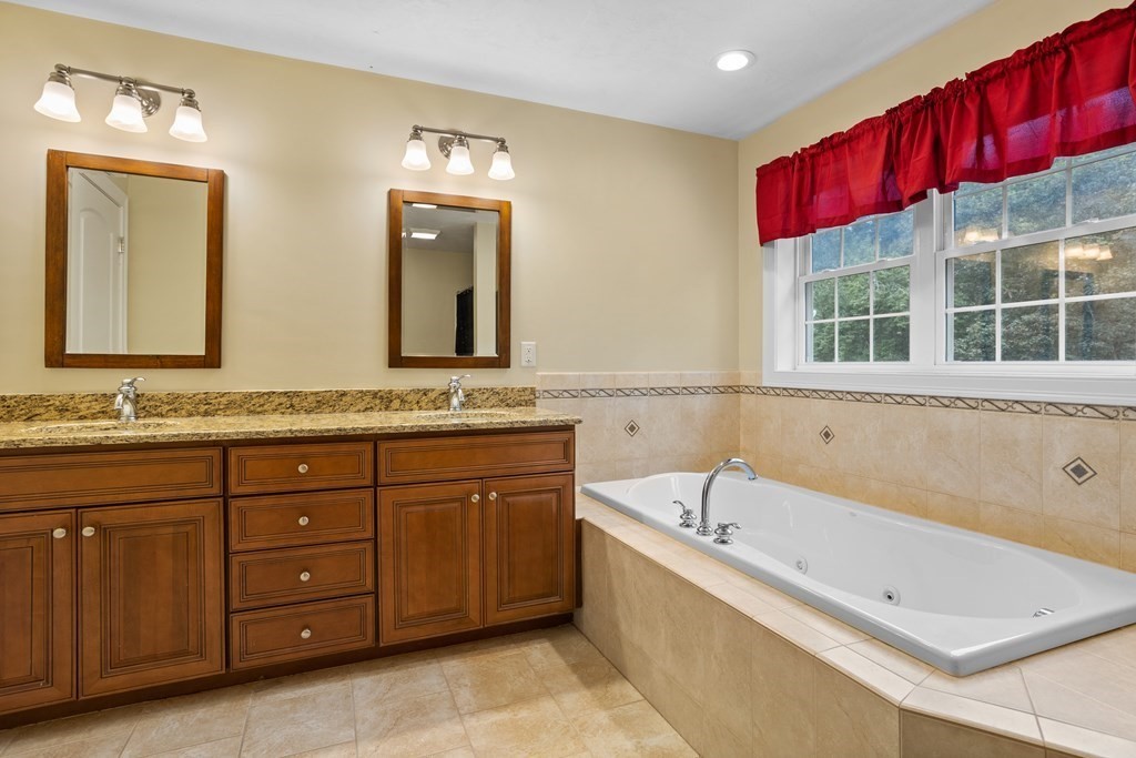 175 White Pond Road Hudson, MA 01749 - Photo 17 of 29 Gallery Image 17