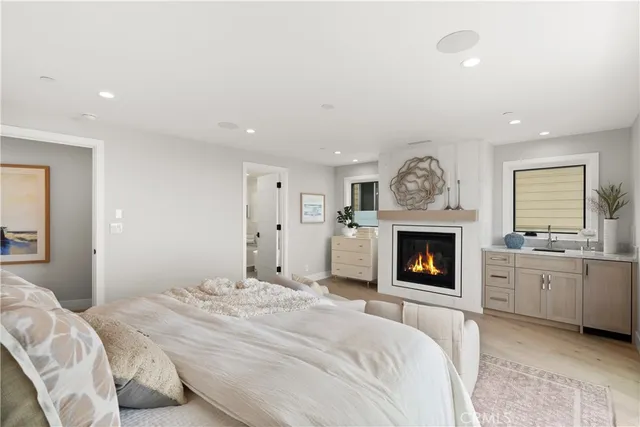 $9,150,000 | 2141 Circle Drive, Hermosa Beach, CA 90254