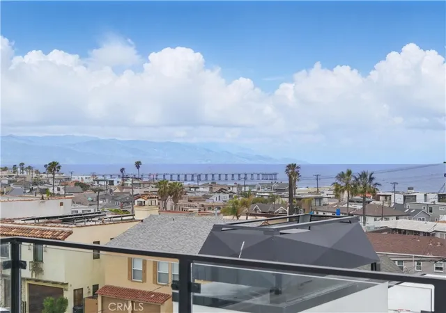 $9,150,000 | 2141 Circle Drive, Hermosa Beach, CA 90254