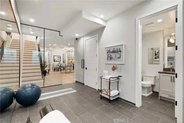 $9,150,000 | 2141 Circle Drive, Hermosa Beach, CA 90254