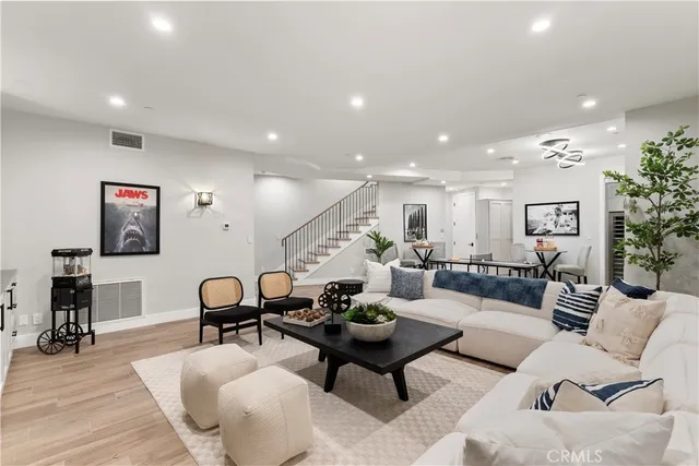 $9,150,000 | 2141 Circle Drive, Hermosa Beach, CA 90254