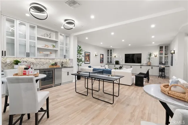 $9,150,000 | 2141 Circle Drive, Hermosa Beach, CA 90254