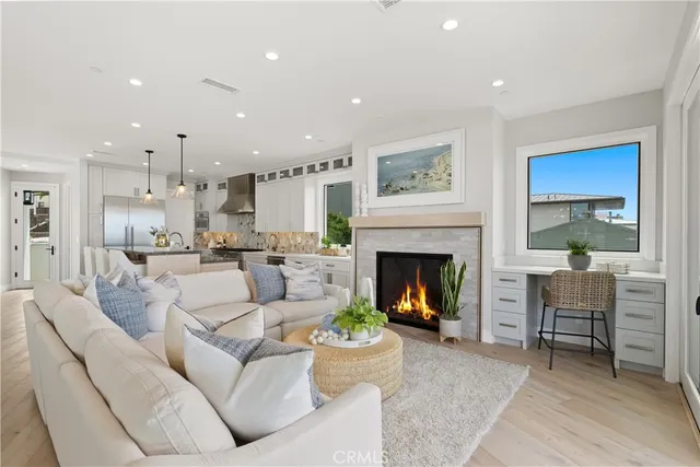 $9,150,000 | 2141 Circle Drive, Hermosa Beach, CA 90254
