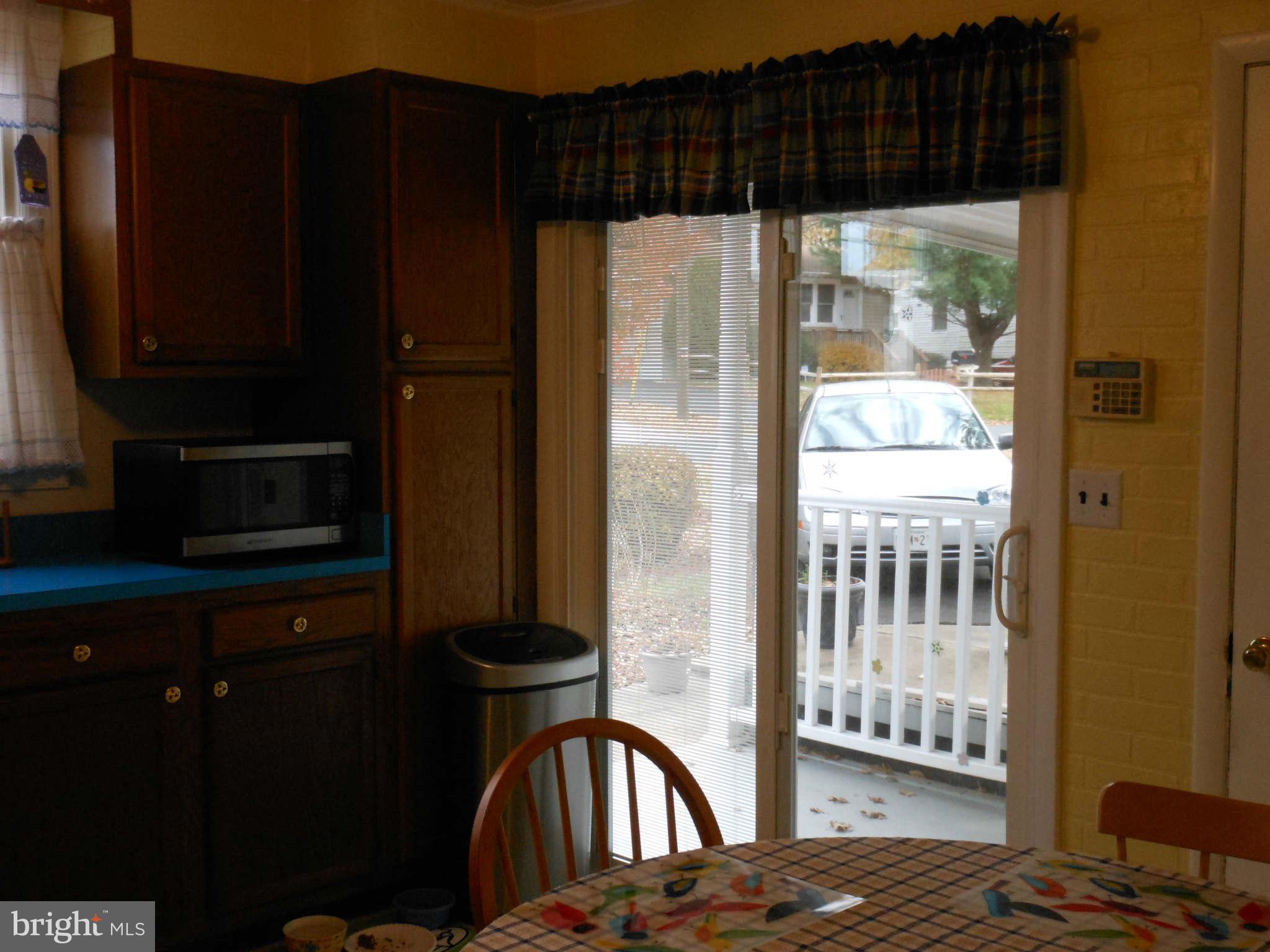 905 Oakleigh Beach Road Baltimore, MD 21222 - Photo 11 of 30 Kitchen