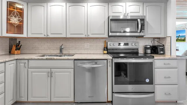 $3,000 | 400 Ocean Trail Way, Unit 109, Jupiter, FL 33477