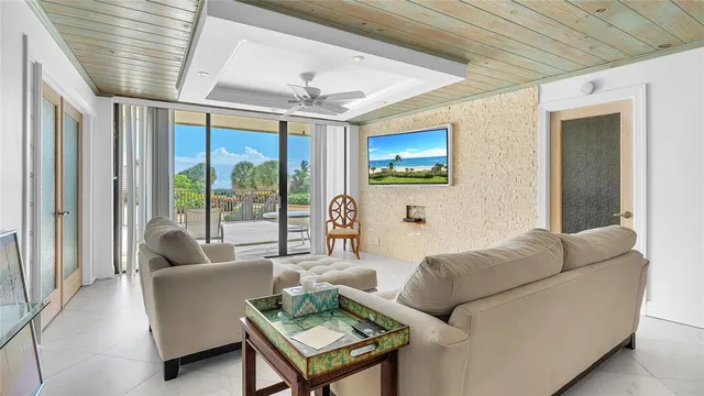 $3,000 | 400 Ocean Trail Way, Unit 109, Jupiter, FL 33477