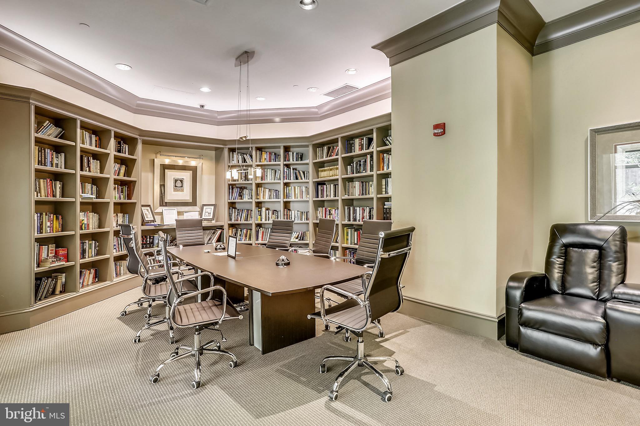 851 North Glebe Road, Unit 1505 Arlington, VA 22203 - Photo 38 of 85 Library and Business Center