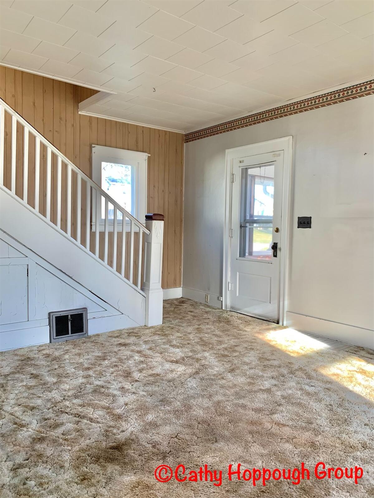 437 Rice Street Ionia, MI 48846 - Photo 4 of 20 4842823D-E78B-487E-9239-8C2C1DA30AD5