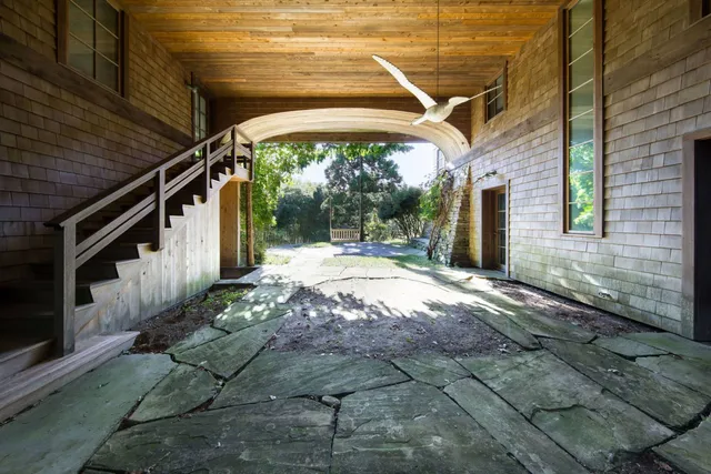 $195,000 | 132 South Briar Patch Road, East Hampton, NY 11937