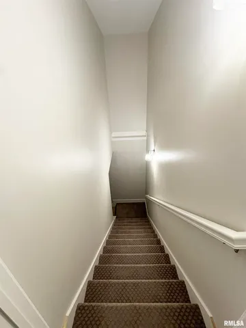 $275,000 | 1109 Lawson Street, Washington, IL 61571