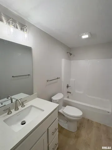 $275,000 | 1109 Lawson Street, Washington, IL 61571