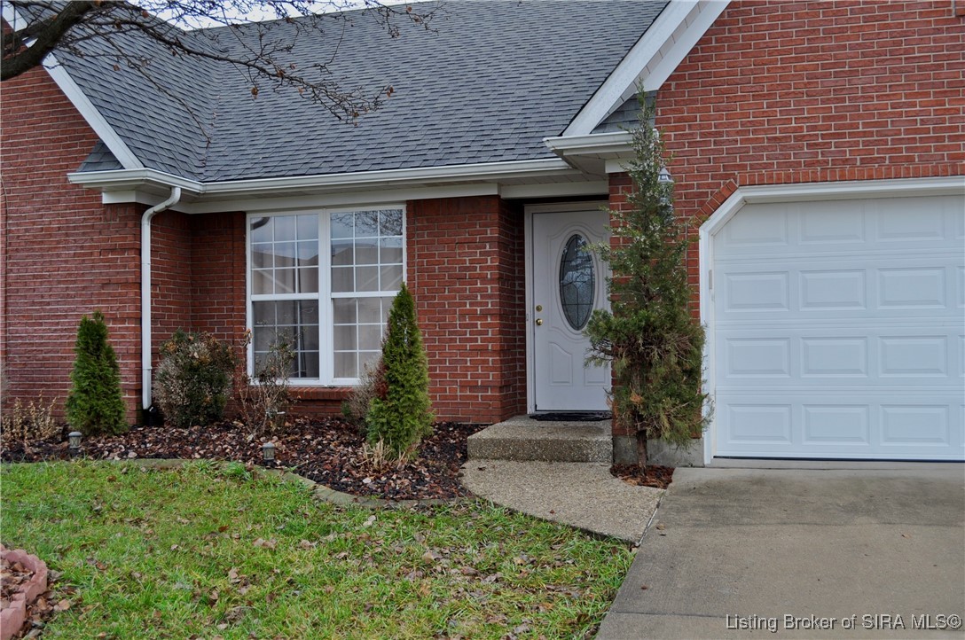 5517 Raintree Ridge Jeffersonville, IN 47130 - Photo 4 of 48 Gallery Image 4