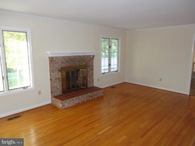 1228 Nottingham Road Westminster, MD 21157 - Photo 5 of 29 1st Floor Family Room w/ brick fireplace