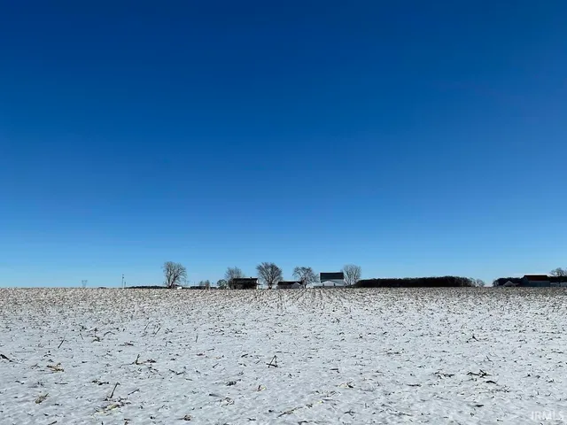 800 East 800 South, Bryant, IN 47326