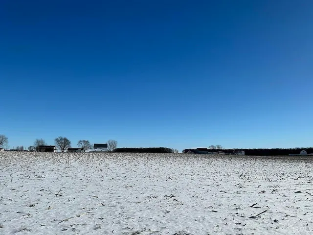 800 East 800 South, Bryant, IN 47326