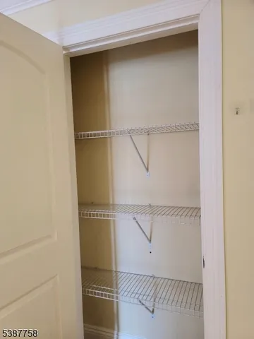 $2,400 | 510 Franklin Avenue, Unit 1, Nutley, NJ 07110